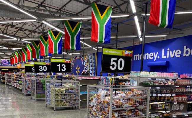 Currency Reviews Walmart’s first South African store
